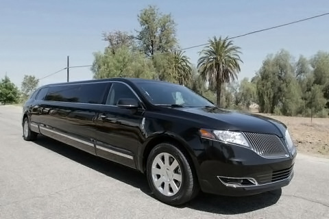 Palm Harbor Lincoln MKT Stretch Limo 